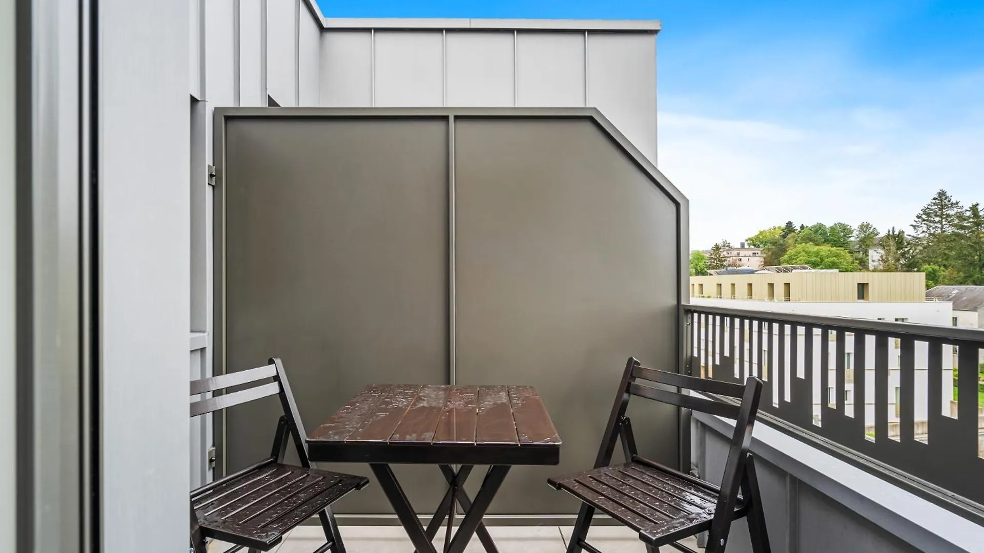 Inn Comfort & Style In Vibrant Luxembourg Coliving