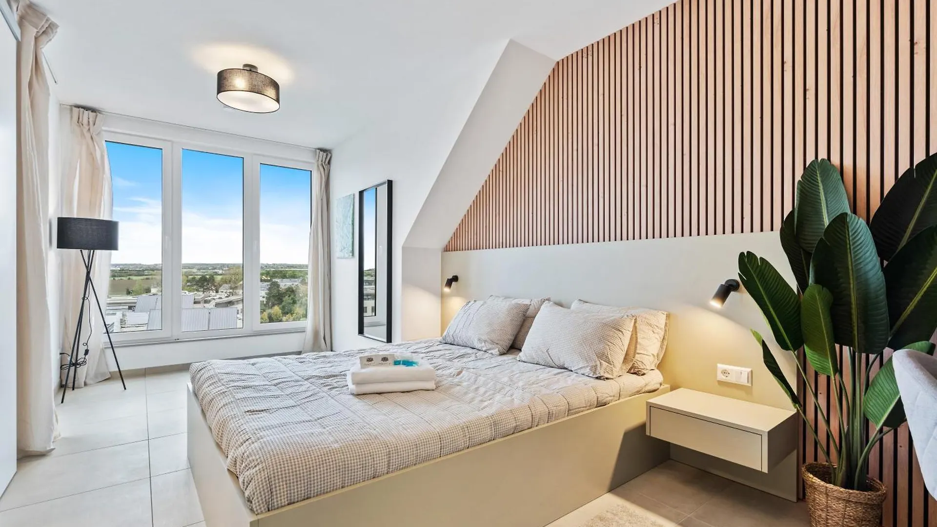 Comfort & Style In Vibrant Luxembourg Coliving Inn