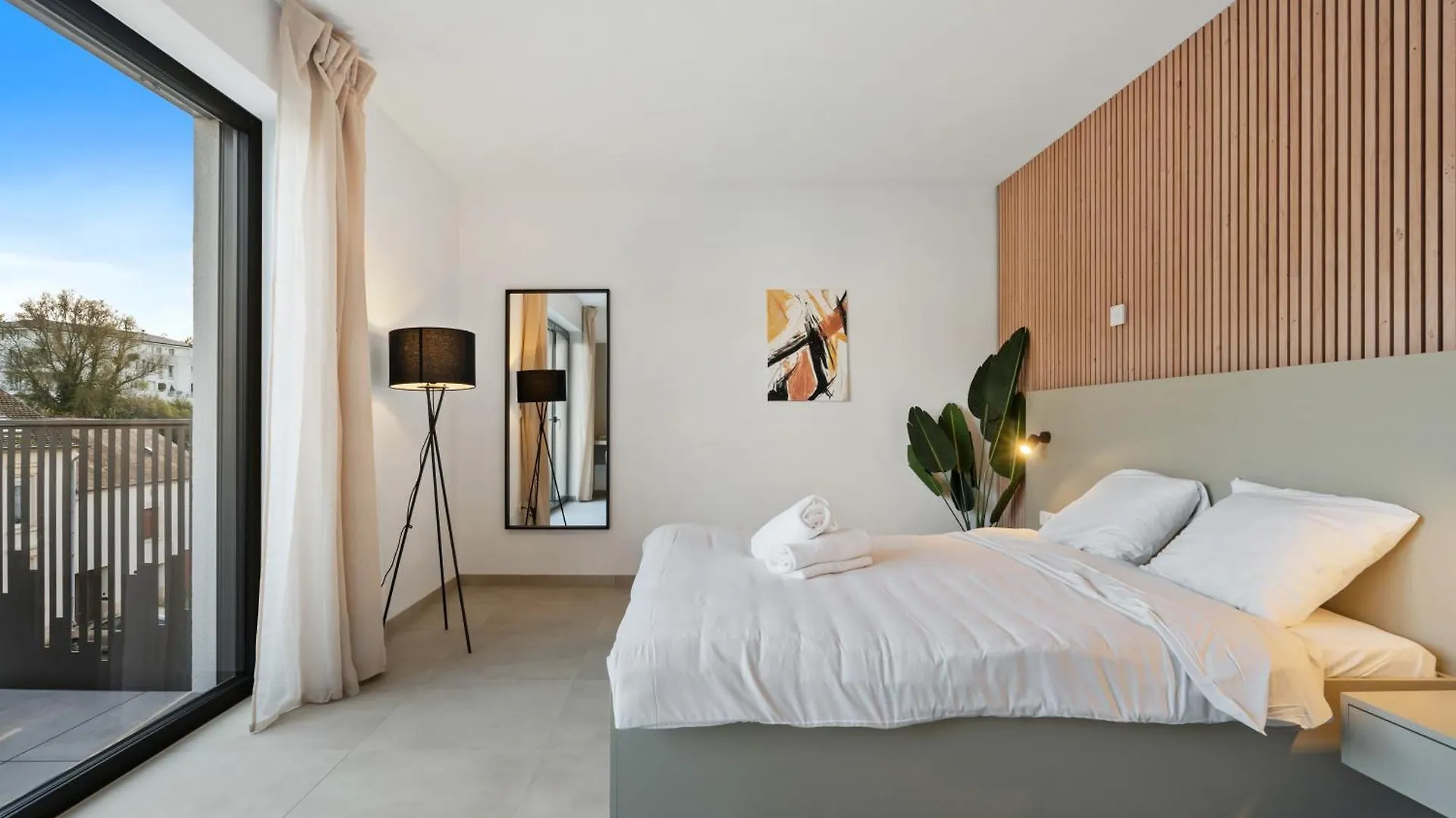 Inn Comfort & Style In Vibrant Luxembourg Coliving