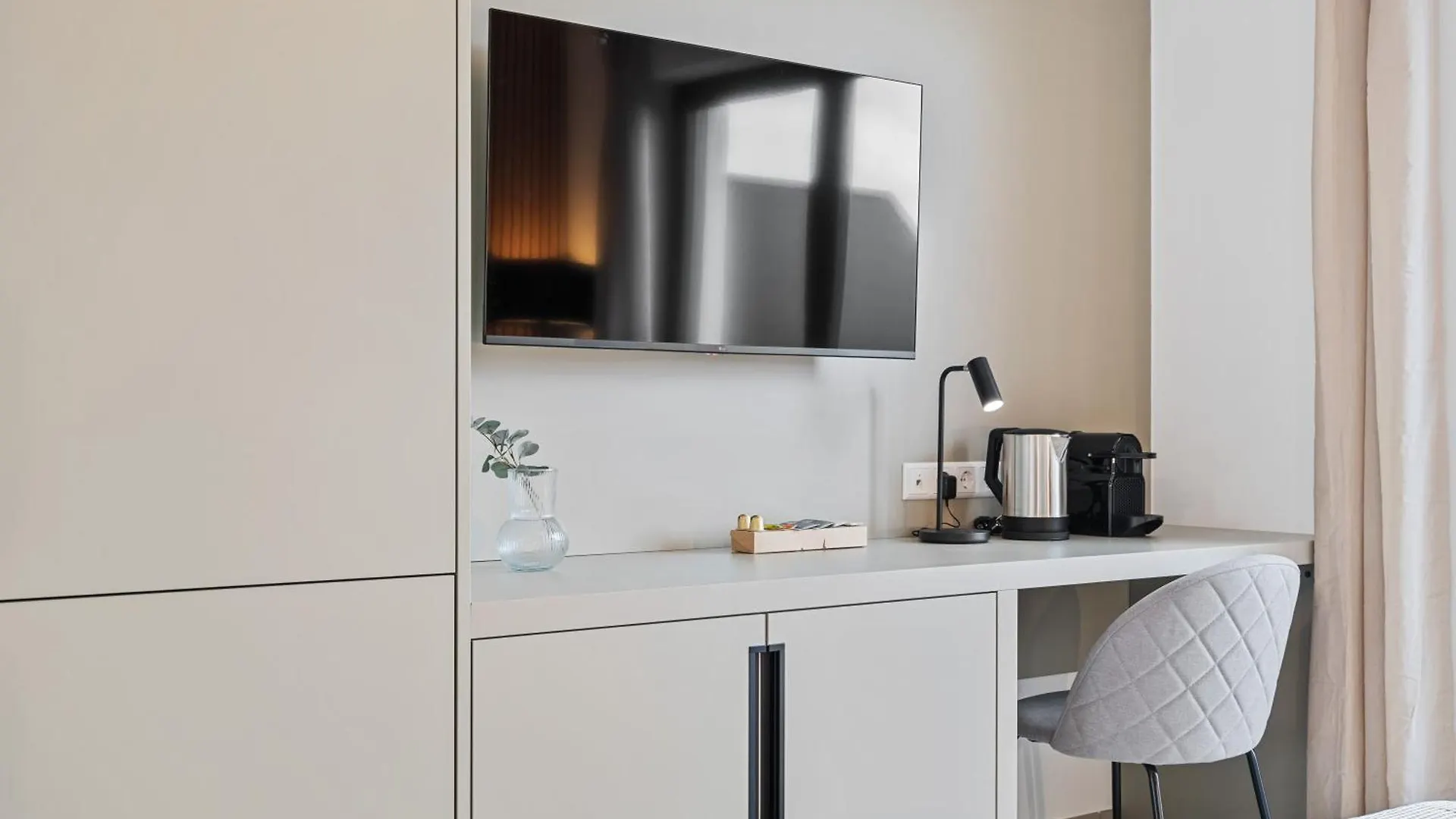 Comfort & Style In Vibrant Luxembourg Coliving Inn