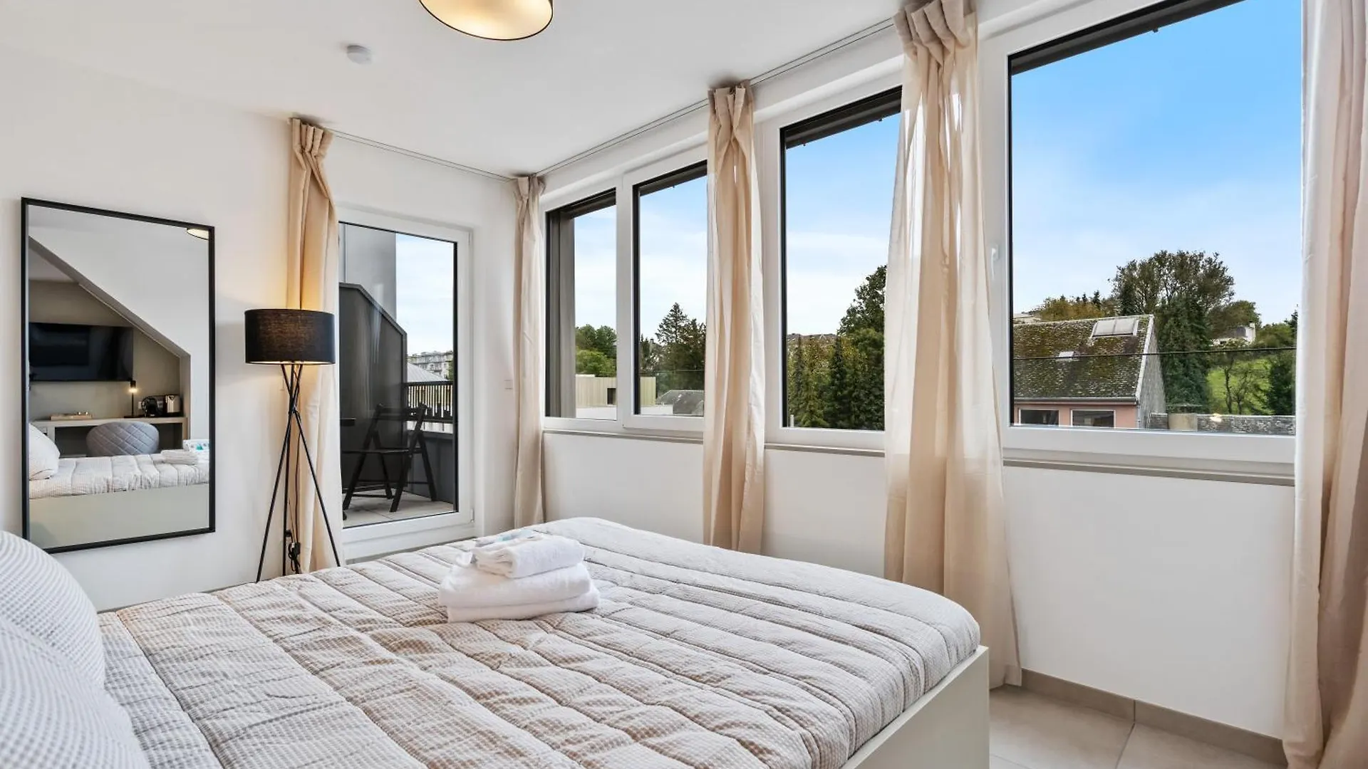 Comfort & Style In Vibrant Luxembourg Coliving 0*,