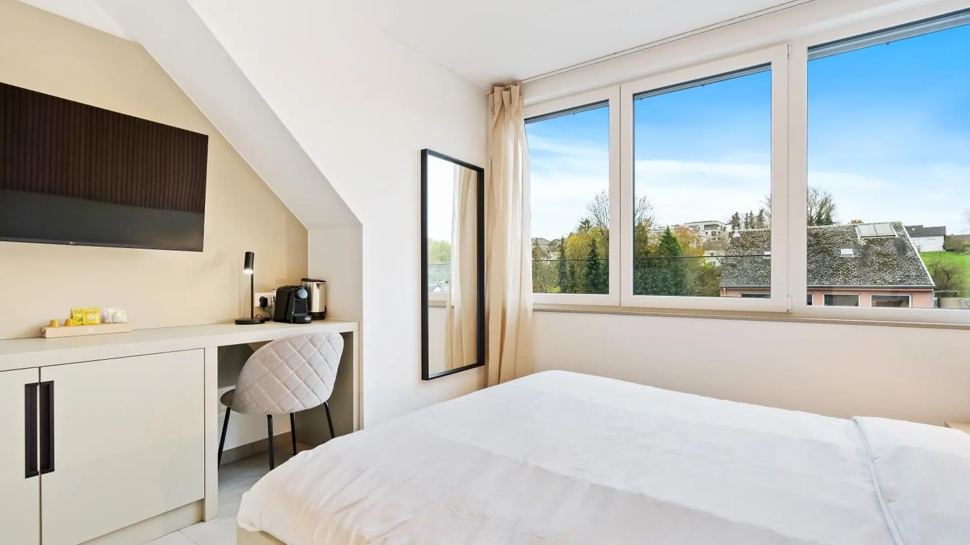 Inn Comfort & Style In Vibrant Luxembourg Coliving