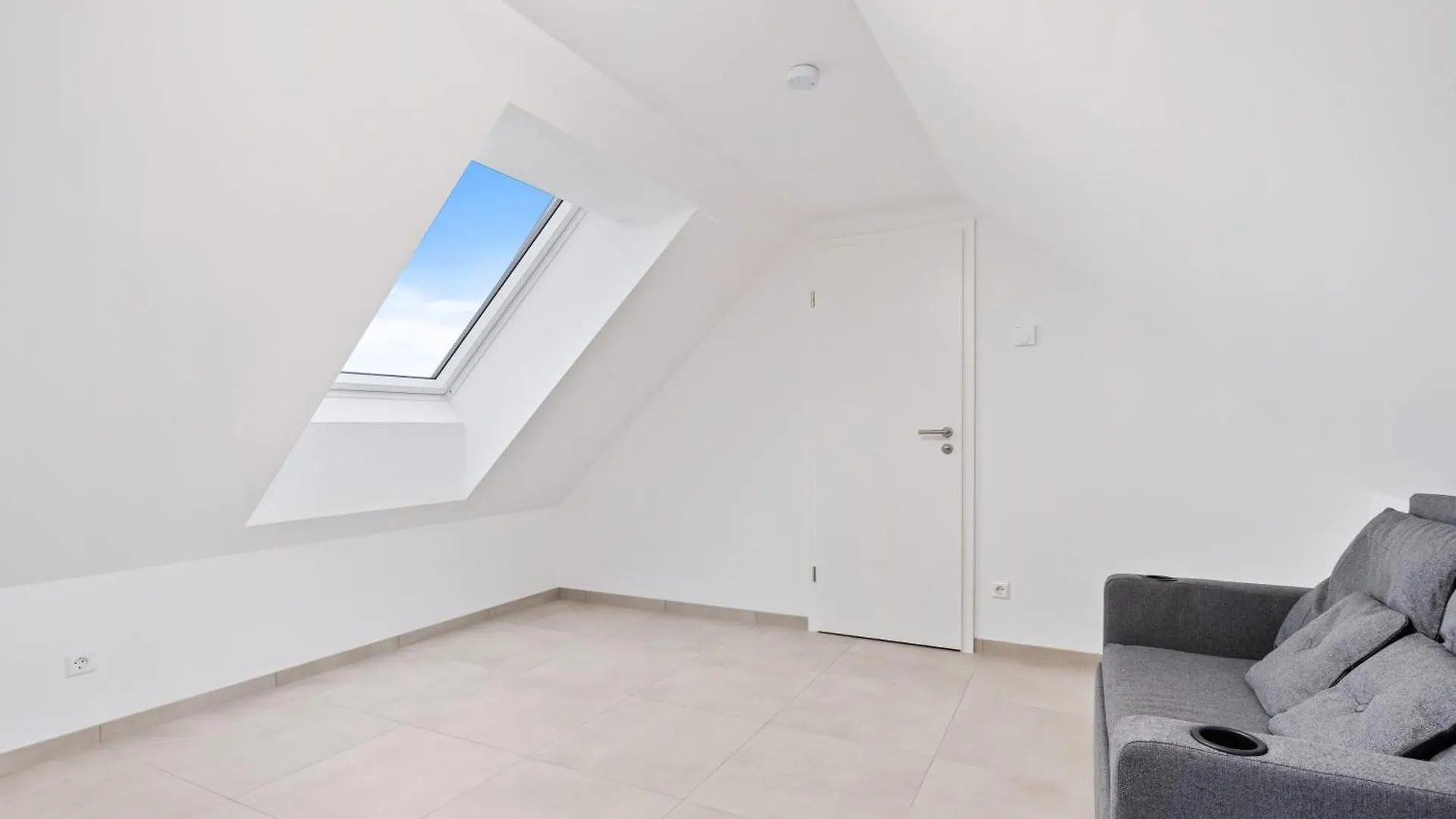 Comfort & Style In Vibrant Luxembourg Coliving